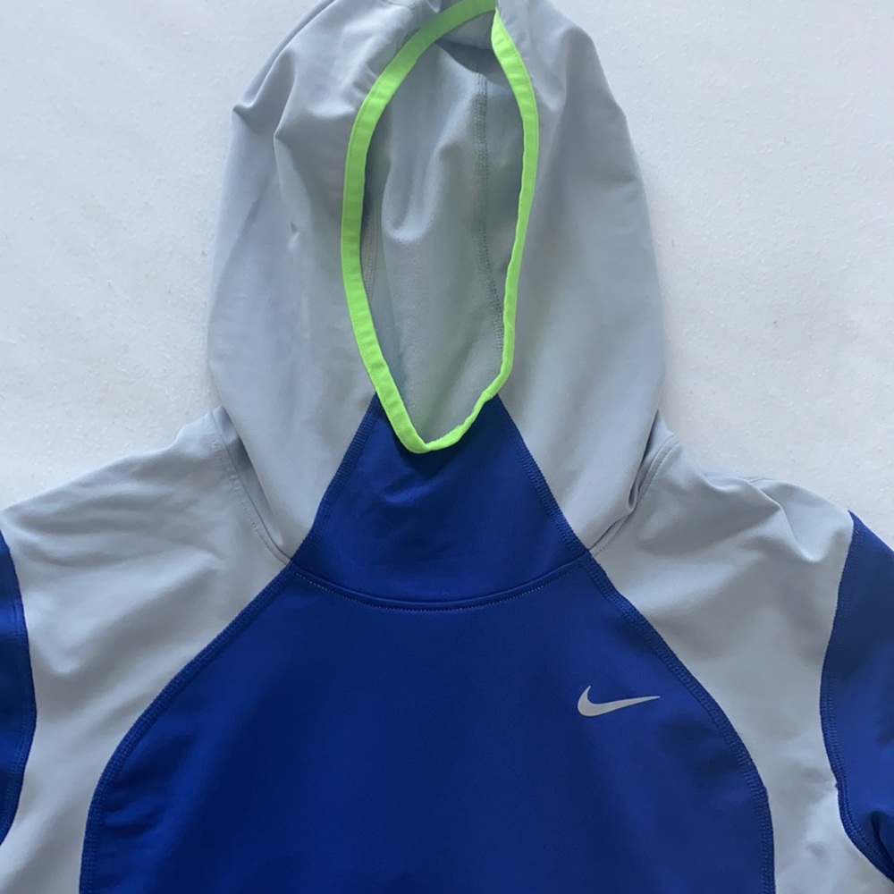 Nike Drifit Pullover - image 2